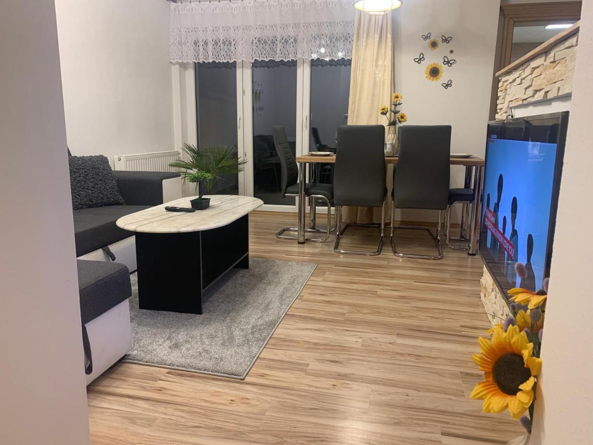 Apartman Slunecnice S Terasou Ceske Budejovice Exterior photo